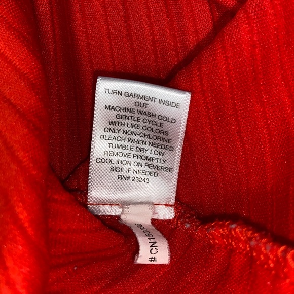 Top - Picture 6 of 6